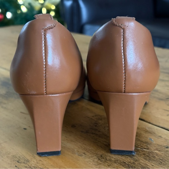 Dr. Liza sneaker pumps size 9 in VGUC - Picture 7 of 8